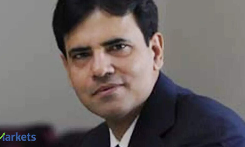 Tariffs, Autos and IPO Frenzy: Sandip Sabharwal weighs in
