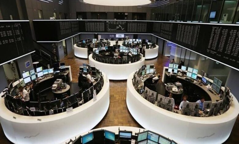 Eurostoxx futures +0.1% in early European trading
