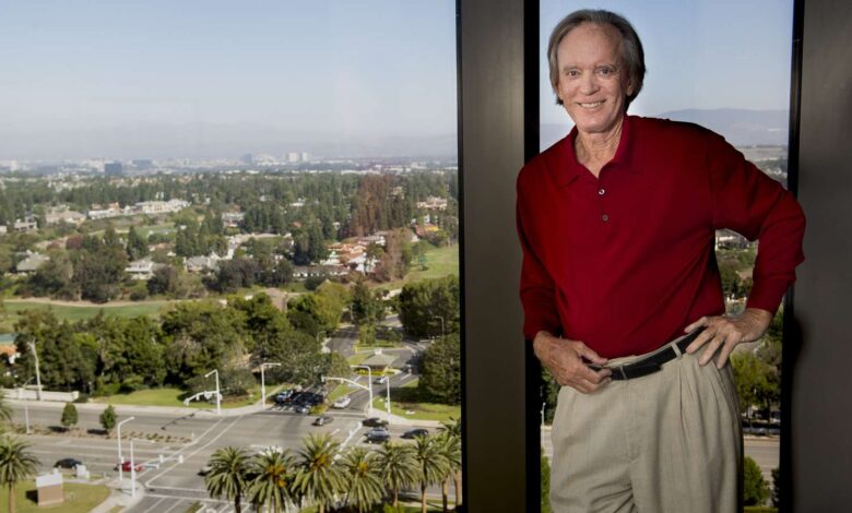 Bill Gross Cautions Against ‘Buying the Dip’ Amid Concerns Over Market’s Uncertain Future Bill Gross Cautions Against ‘Buying the Dip’ Amid Concerns Over Market’s Uncertain Future