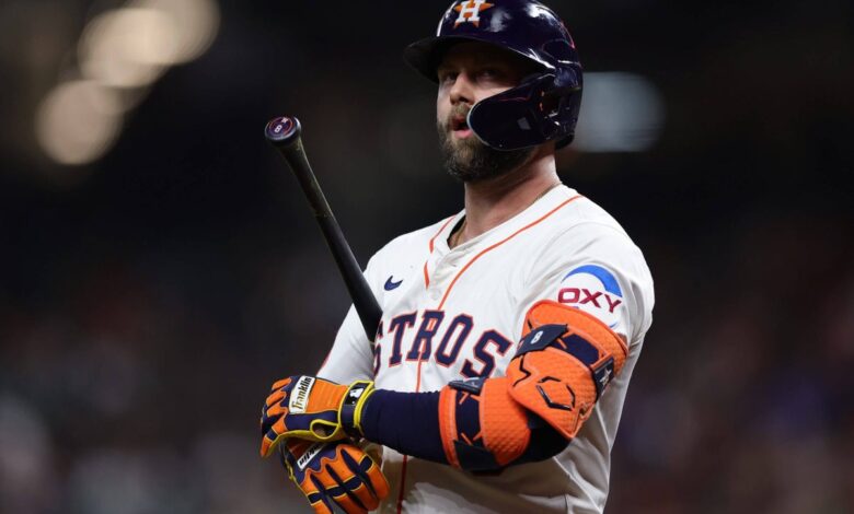 Astros sit Christian Walker in pivotal game, deepening questions about future