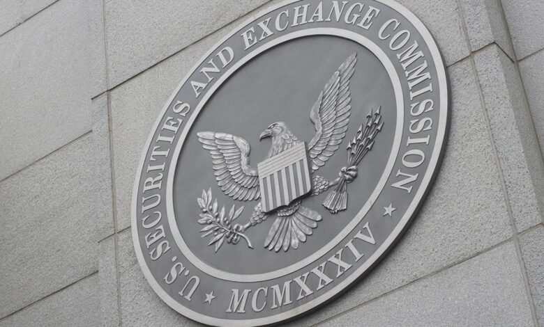 SEC Halts QMMM Trading After 2,000% Stock Surge Following Crypto Treasury Announcement