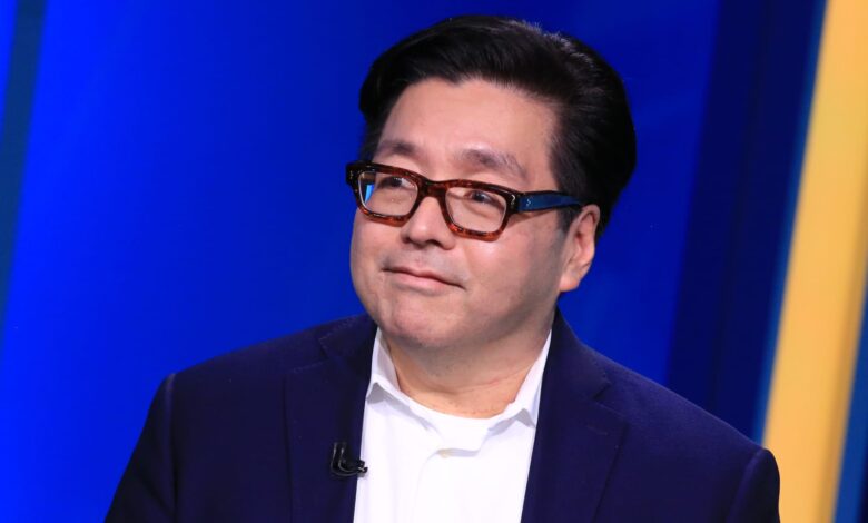 Tom Lee sees S&P 500 topping 7,000 by year-end, says don’t be fooled by shutdown calamity talk