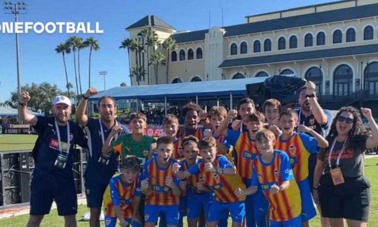 The Valencia CF Infantil team takes third place in LaLiga FC Futures International