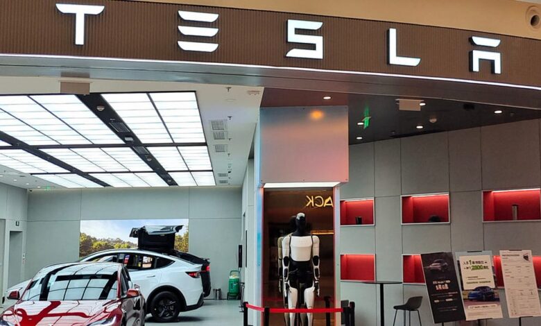 Tesla Q3 Earnings Live Updates: Stocks Dips on Earnings Miss