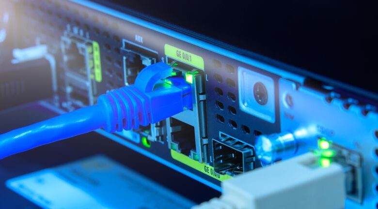 Ciena (CIEN): Assessing Valuation After Strong Earnings and Major Network Technology Deployments