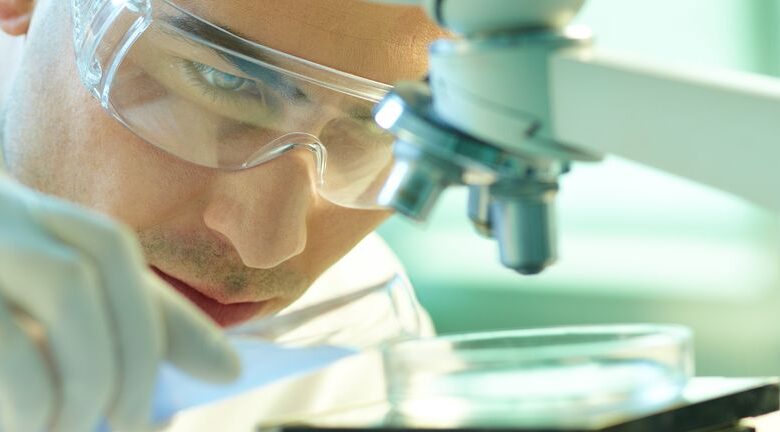 Should Amylyx Pharmaceuticals’ Sharply Reduced Net Losses Prompt a Rethink by AMLX Investors?