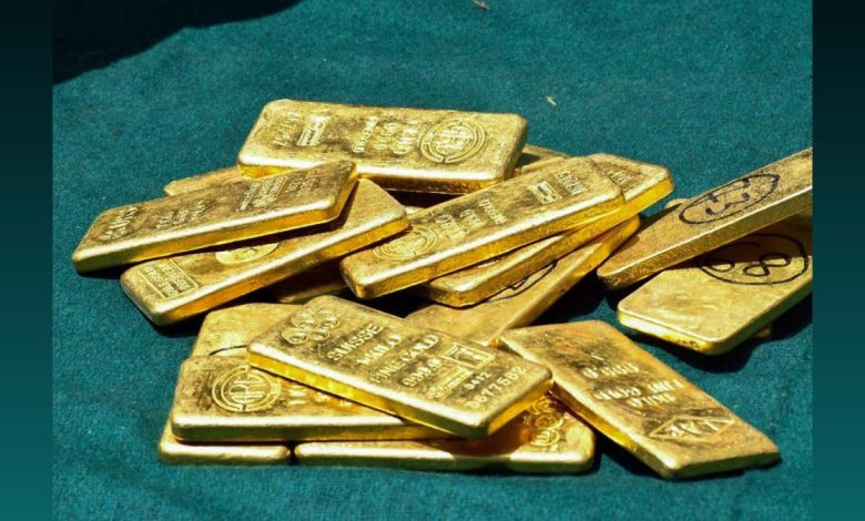 Gold Price Climbs to Rs 132,200 Amid Rupee Fall: Rediff Moneynews