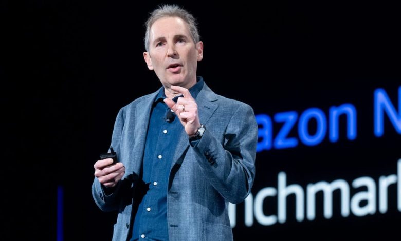 Amazon, Microsoft Stock Downgraded, Can’t Hit Expected Returns: Analyst Amazon, Microsoft Stock Downgraded, Can’t Hit Expected Returns: Analyst