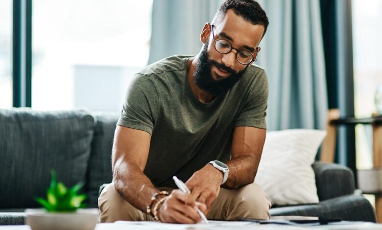 Rachel Cruze Shares 10 ChatGPT-Approved Tips To Stop Overspending