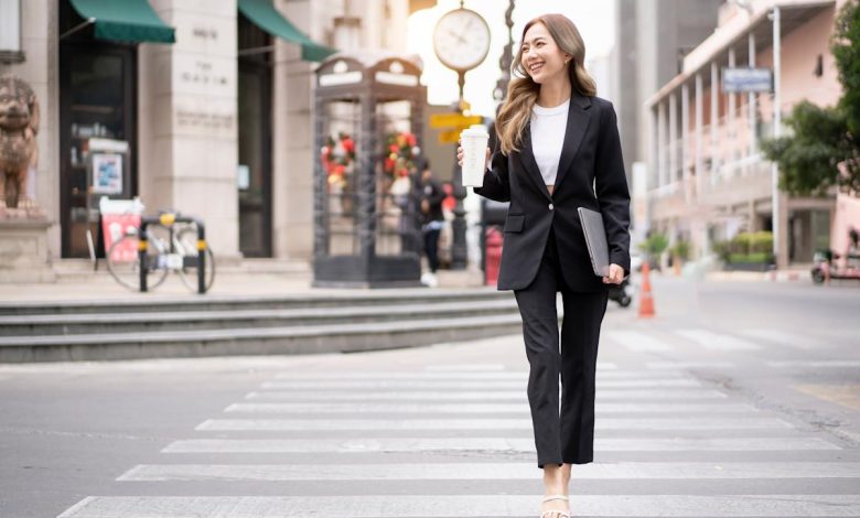 How common is it to have a 7-figure net worth?