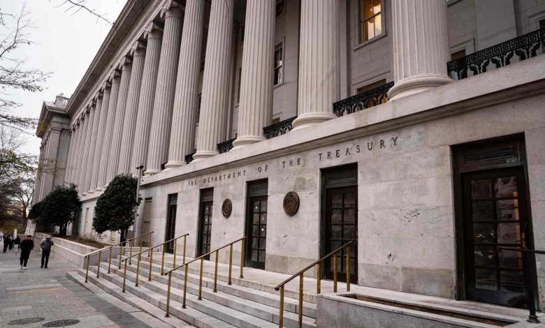 How Bond Markets Could Keep Mortgage Rates High