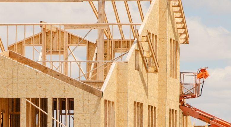 A Look At TopBuild (BLD) Valuation As Sector Sentiment And Earnings Momentum Support Recent Share Gains