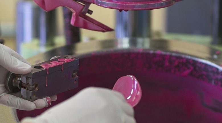 When Should You Buy California Nanotechnologies Corp. (CVE:CNO)?