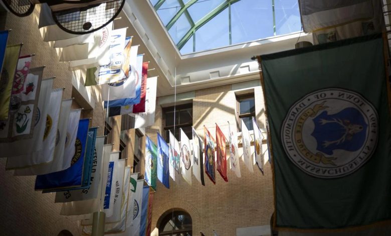 House points light at dark money in local politics