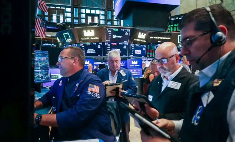 Stock Futures Slip After Greenland Threats Fuel Trade Fears