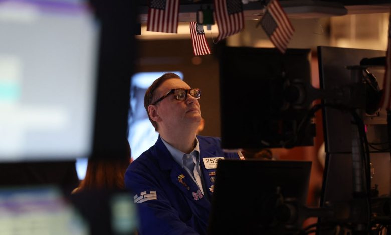 Stock Indexes Sink, Bond Yields Surge After Trump Threatens New Tariffs Over Greenland; Gold, Silver Hit Fresh All-Time Highs