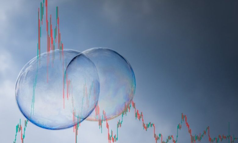 3 Technology Stocks to Sell in 2026 – Apple (NASDAQ:AAPL), ARK Next Generation Internet ETF (BATS:ARKW)