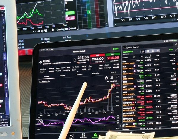Defensive pharma heavyweight tests investors’ patience as Wall Street edges cautiou