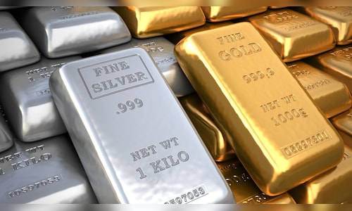 In a risky world, Ed Yardeni says follow the flow into gold and base metals