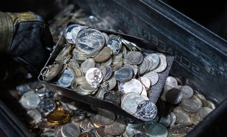 Coin shops say they’re swimming in so much silver and gold that they’re having to limit purchases