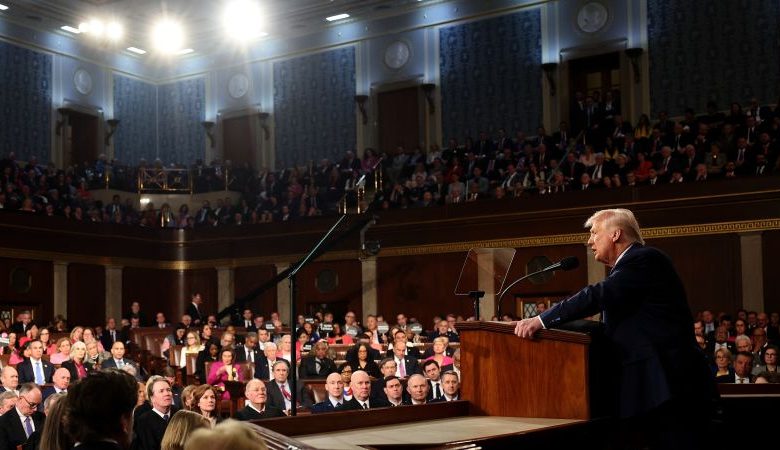 Live updates: Trump to deliver State of the Union address