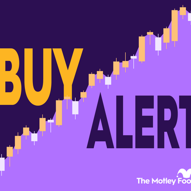 Is Recent IPO Stock Bob’s Discount Furniture a Buy After a VP Scooped Up 15,000 Shares?