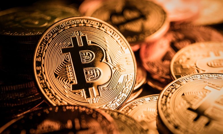 Bitcoin Still a Portfolio Diversifier Even as It Moves With Tech Stocks, Analyst Says