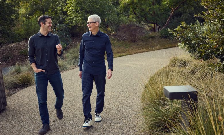 Ternus turns the page at Apple