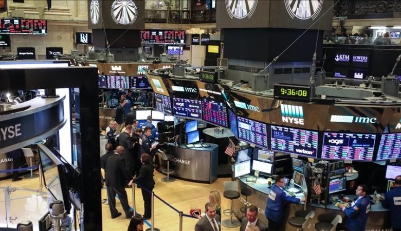 US stocks slip as oil jumps and Big Tech earnings mixed US stocks slip as oil jumps and Big Tech earnings mixed