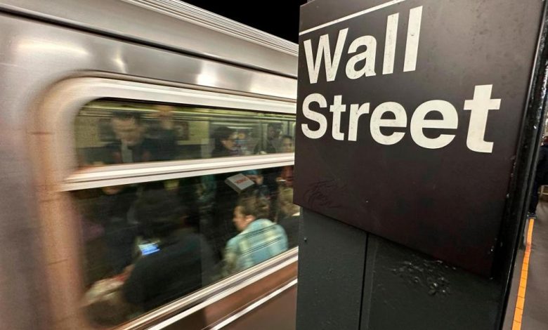 US stocks drift in mixed trading as oil prices keep spurting higher