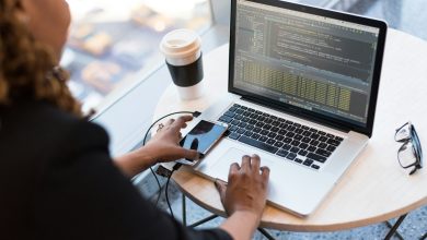 8 Best Long-Term Tech Stocks to Buy According to Hedge Funds