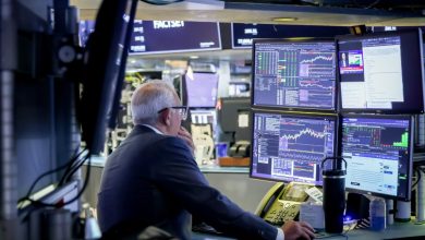 Why Are Tech Stocks Falling Today? Chip Sell Off Explained