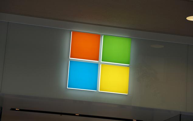 Tech ETFs to Buy as Microsoft, Anthropic Eye Custom AI Chip Deal – May 22, 2026