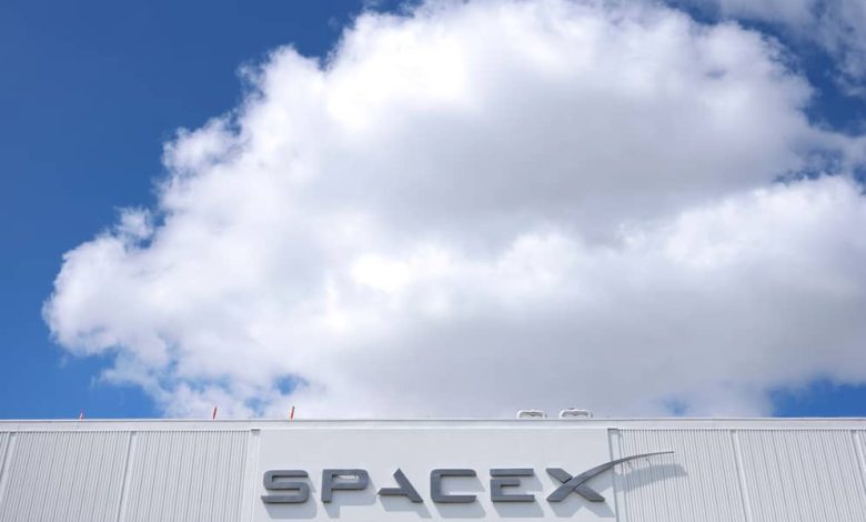 SpaceX speeds up its IPO