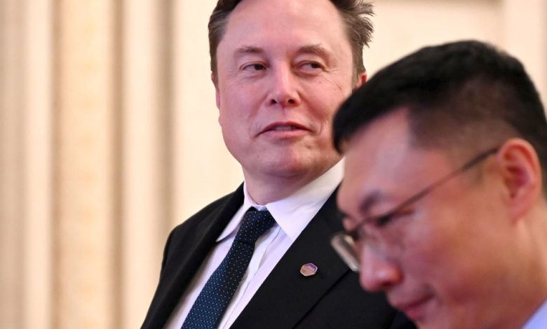 SpaceX’s  billion IPO has a catch: 78% of the money is already spoken for