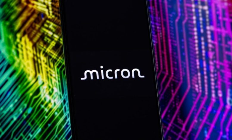Micron, AMD, Intel Stocks On Pace For Abrupt Reversal: Top AI Expert – Advanced Micro Devices (NASDAQ:AMD