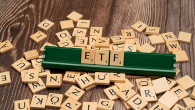 Bitcoin and ether ETFs lost 1 million combined as rate-cut hopes died