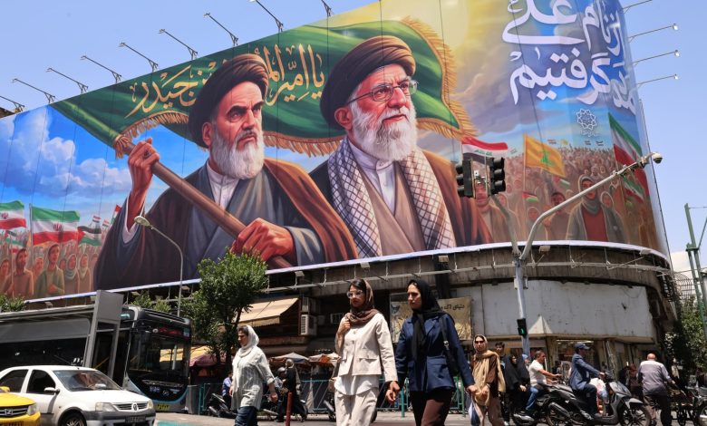 Khamenei funeral procession begins July 4