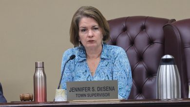 North Hempstead rejects Dems’ bid to take politics out of social media posts, mailers