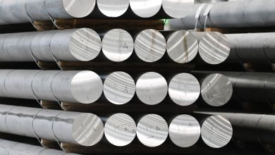 Aluminium leads tumble in metals as tech selloff fuels bear mood