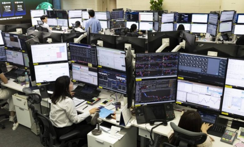 Global stocks rally, oil tumbles on US-Iran peace deal