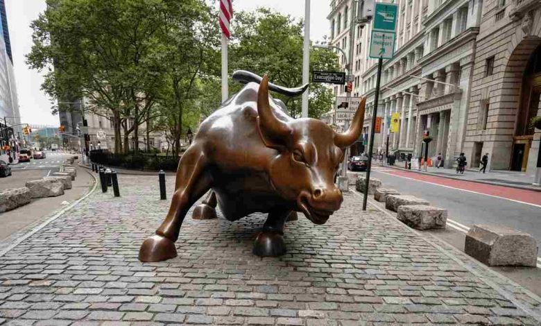 Tech Stocks Rotation Shakes Global Markets As Apple Hikes Prices