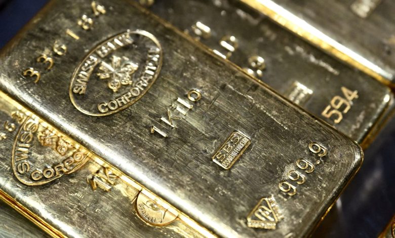 Gold and silver rise; gold on track for first weekly gain since May