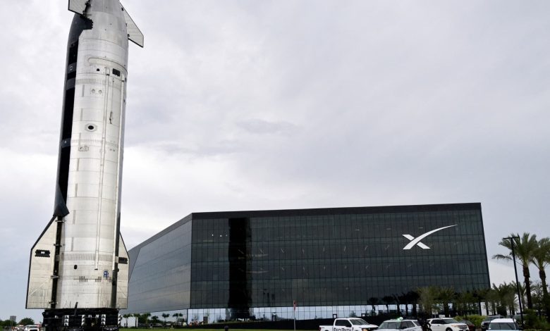 SpaceX stock falls further after Starship test flight aborted