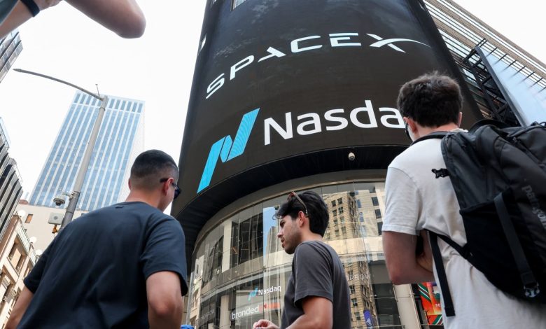 SpaceX stock sinks below 5 IPO price for the first time