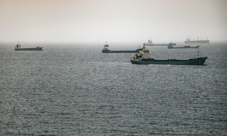 Oil prices rise as U.S. and Iran fight for control of Strait of Hormuz