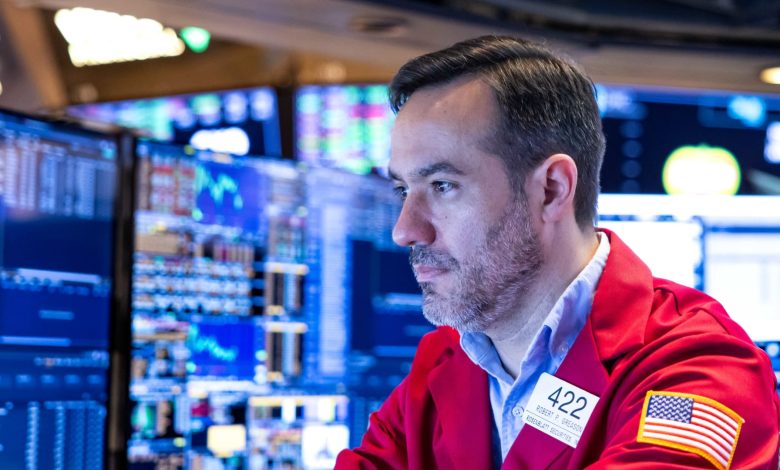 Treasury yields steady before jobs, home sales data