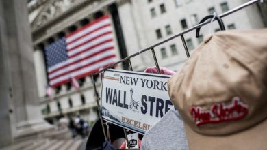 Global equity fund inflows rise as investors add tech stocks after market dip