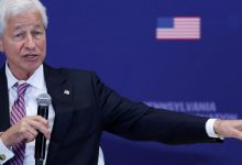 JPMorgan Chase CEO Jamie Dimon wouldn’t personally buy long bonds right now