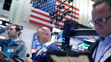 Oil prices rise 3%, U.S. stocks drift in mixed trading
